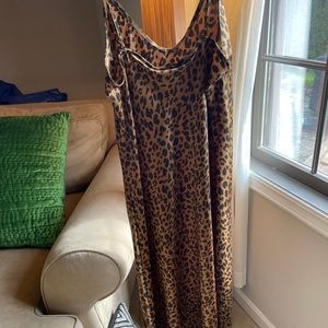 Leopard slip dress, midi  new with tags $20 size, med